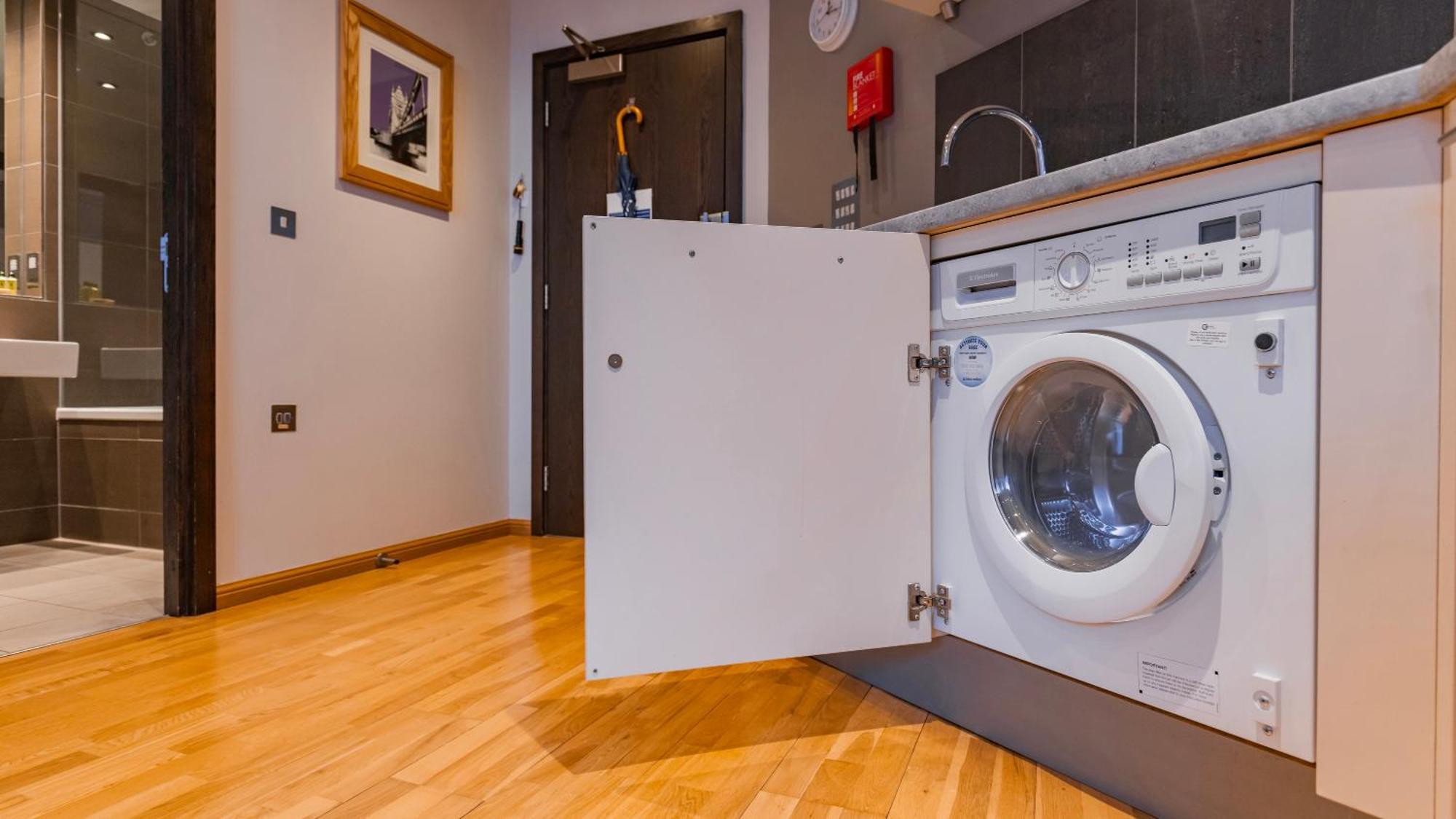 Cannon Street Serviced Apartments By Lovelystay London Exterior foto