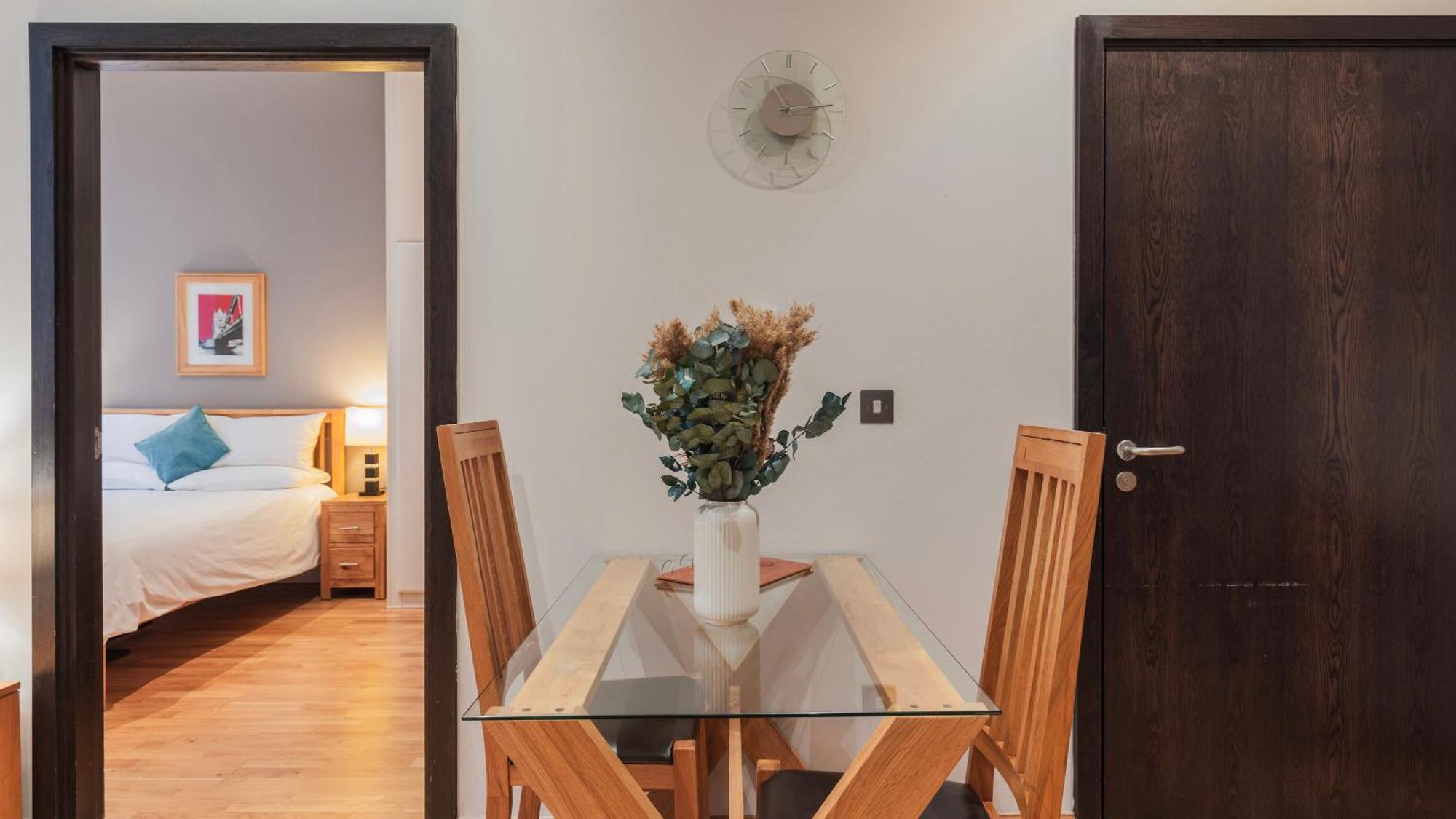 Cannon Street Serviced Apartments By Lovelystay London Exterior foto