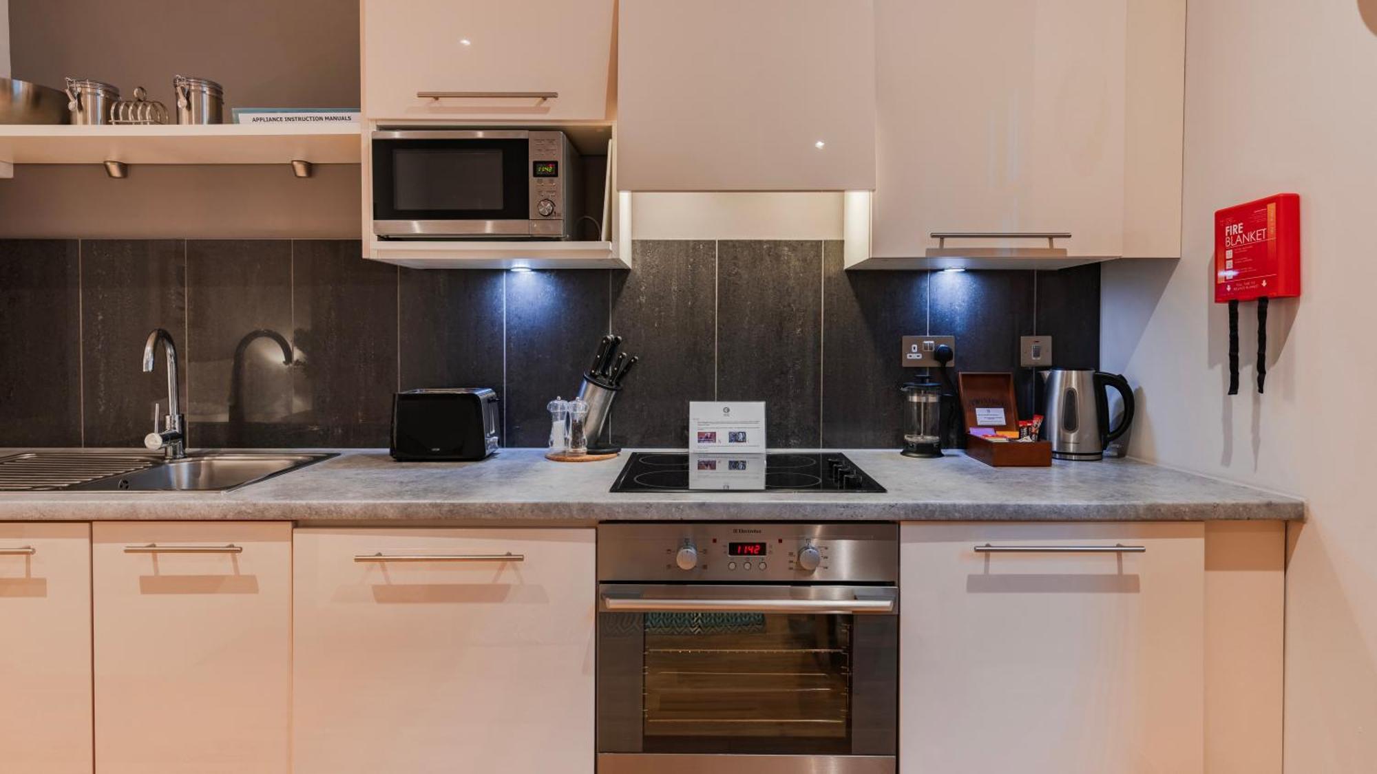 Cannon Street Serviced Apartments By Lovelystay London Exterior foto